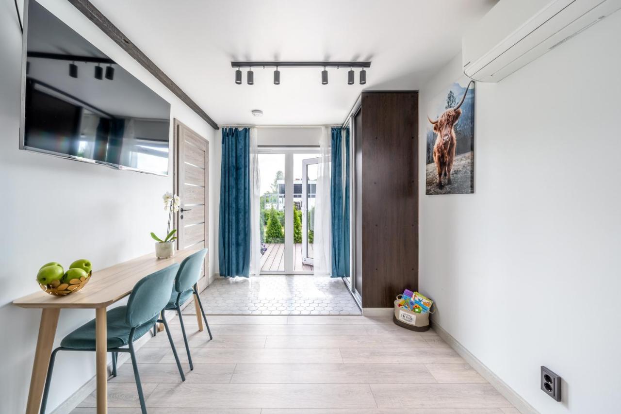 Family Garden House With Free Private Parking & Playground Villa Riga Kültér fotó